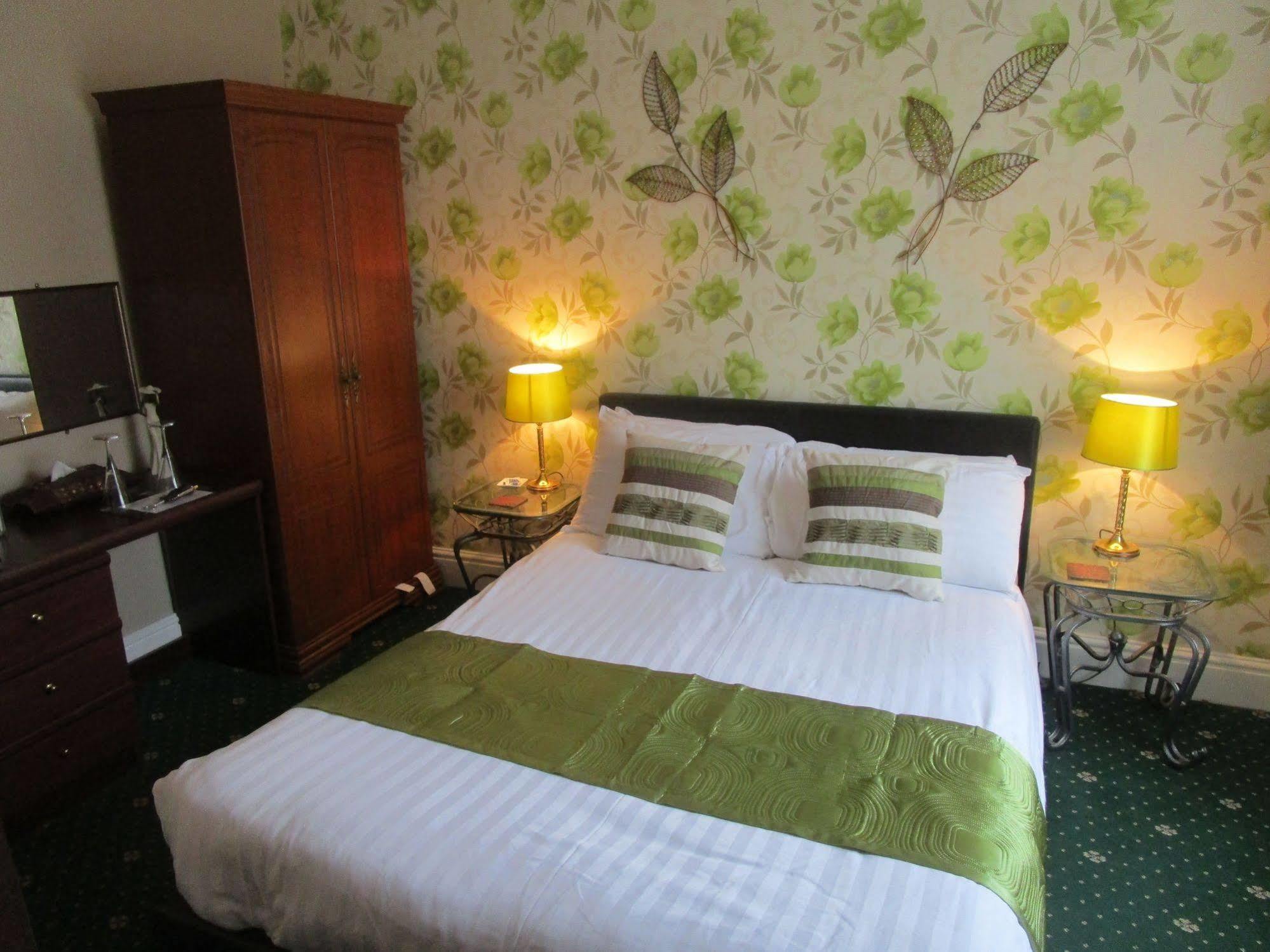 Bridlington Bay Guesthouse Екстер'єр фото