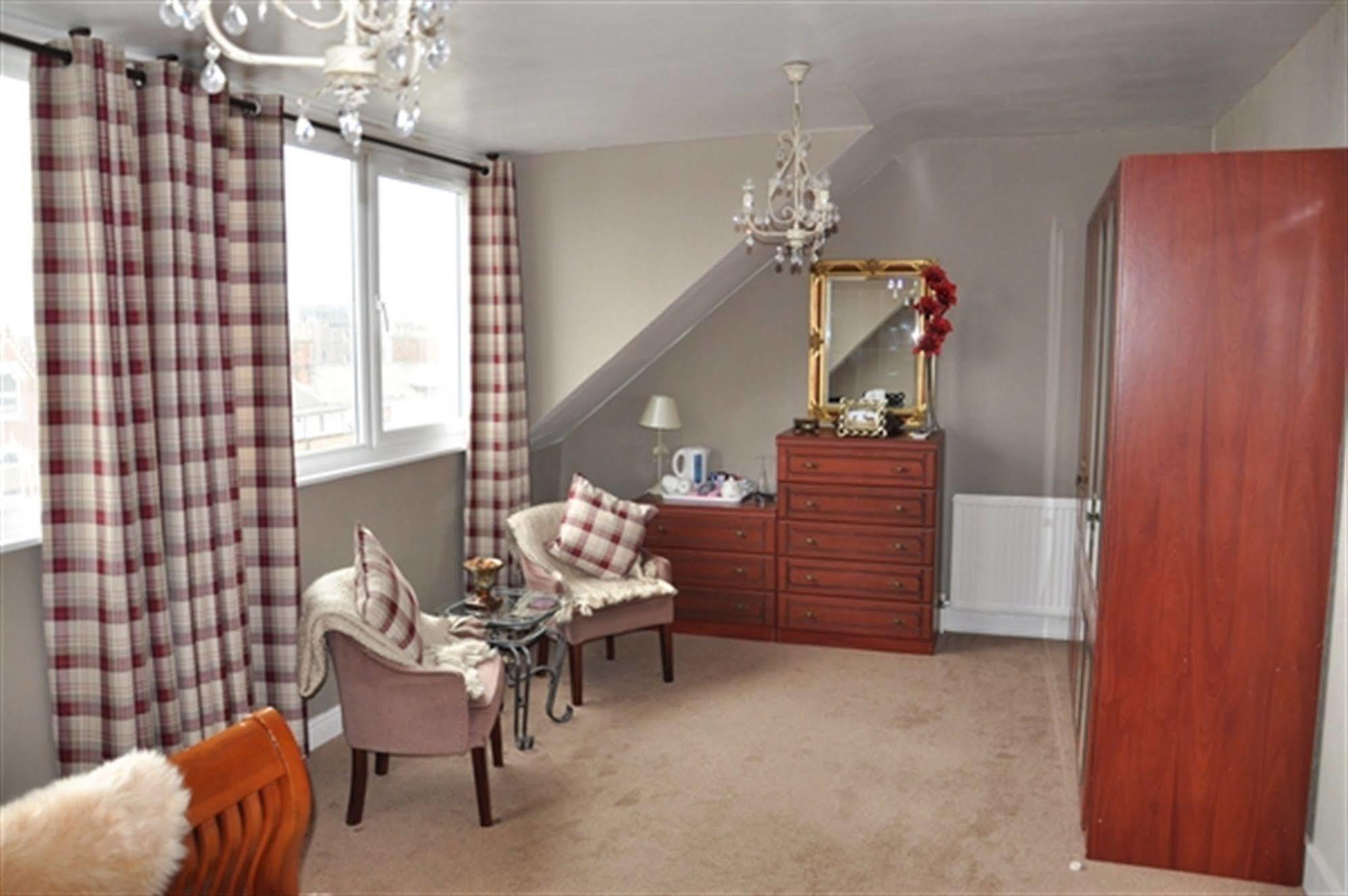 Bridlington Bay Guesthouse Екстер'єр фото
